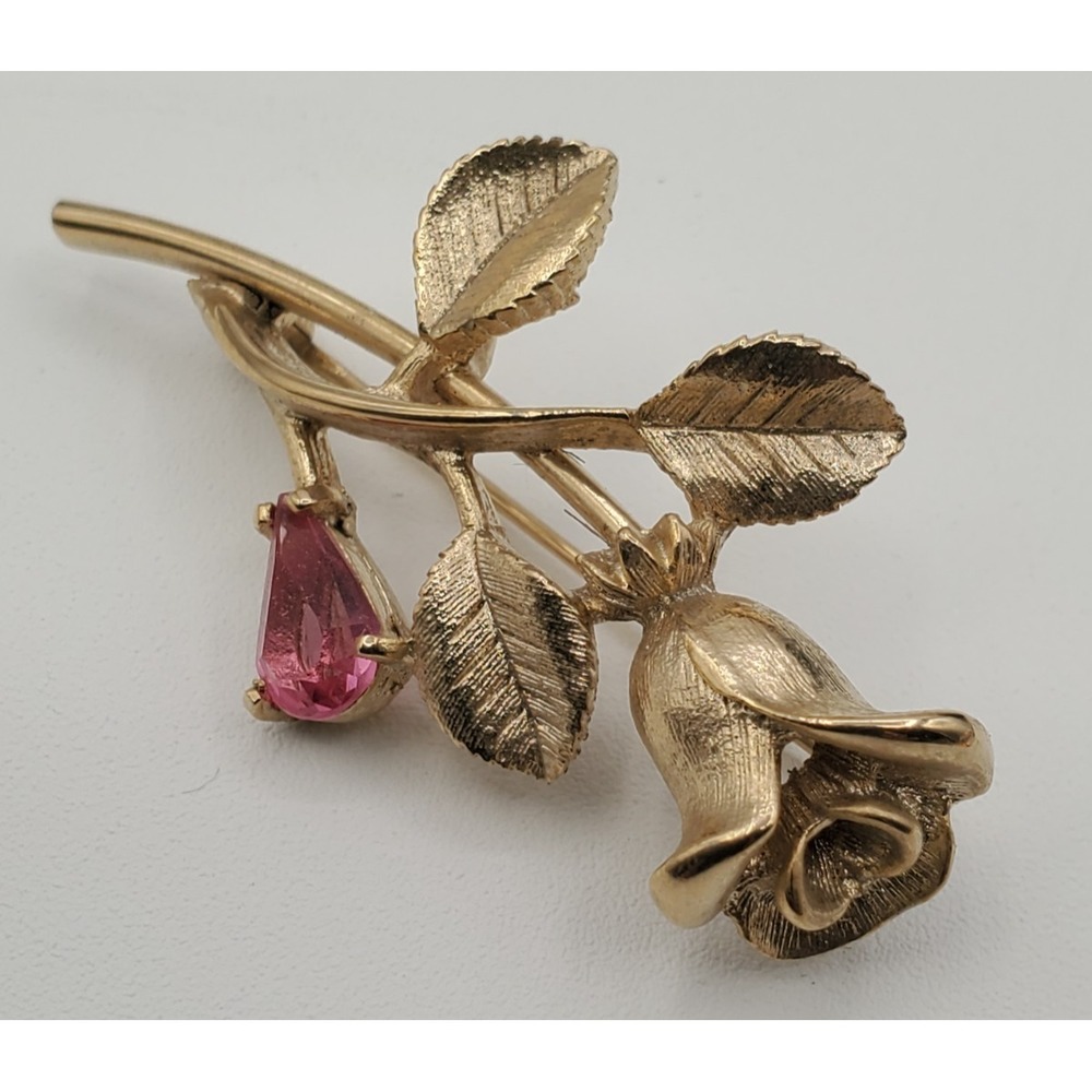Vtg Gold Tone Avon Long Stem Rose Pink Rhinestone Signed Brooch Pin